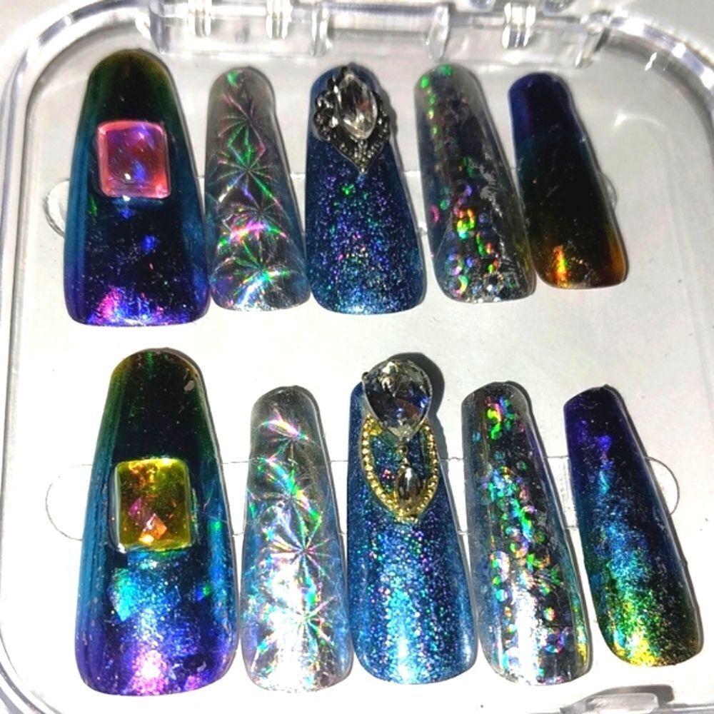 Hand crafted festive press on nails sz Large